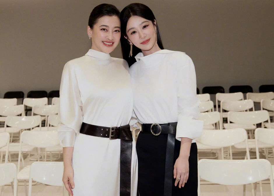 Dương Tử thua cuộc, giải thưởng Trung Quốc bị chỉ trích vì cợt nhả Dương Tử thua cuộc, giải thưởng Trung Quốc bị chỉ trích vì cợt nhả