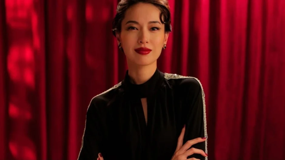 Erika Toda có tài thao túng tâm lý trong Straight To Hell Erika Toda có tài thao túng tâm lý trong Straight To Hell