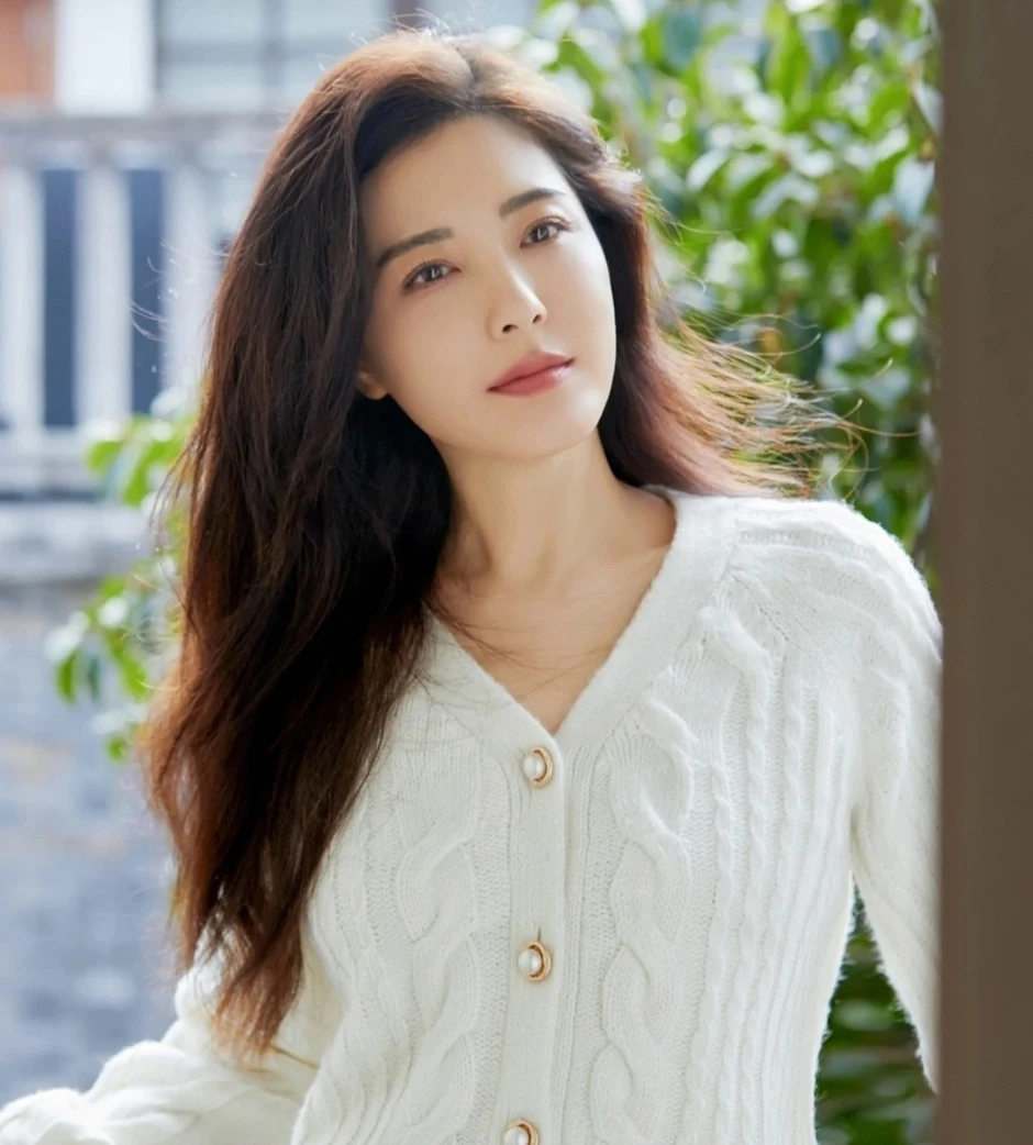 Gương mặt dữ tợn của Tăng Lê Gương mặt dữ tợn của Tăng Lê