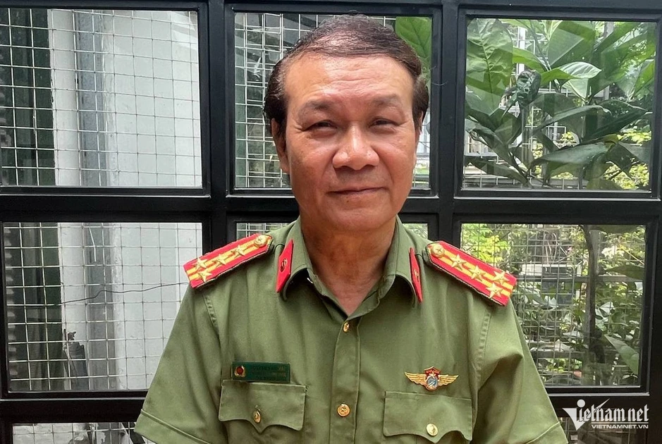 Hai NSND là Đại tá công an chuyên đóng vai phản diện cả nước biết mặt Hai NSND là Đại tá công an chuyên đóng vai phản diện cả nước biết mặt