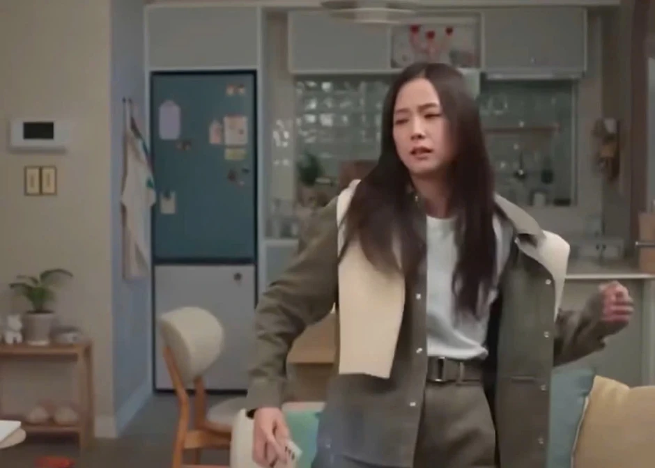 Jisoo (BlackPink) bị khán giả đồng loạt kêu gọi 'đừng đóng phim nữa'