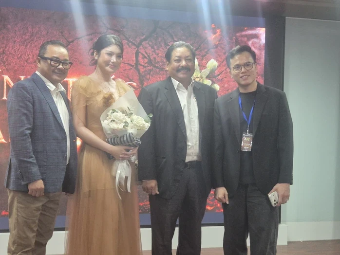 Kiều Trinh, Lily Chen, Lâm Thanh Mỹ… tụ hội khởi động phim Võ Thị Sáu Kiều Trinh, Lily Chen, Lâm Thanh Mỹ… tụ hội khởi động phim Võ Thị Sáu