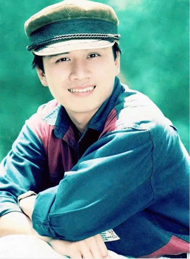 Lê Công Tuấn Anh - tài tử nổi tiếng thập niên 1990 nhưng nghèo đến xót xa Lê Công Tuấn Anh - tài tử nổi tiếng thập niên 1990 nhưng nghèo đến xót xa