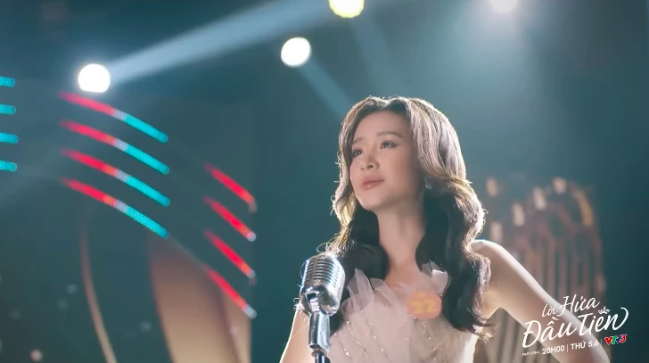 Lời Hứa Đầu Tiên có Hoa hậu Việt đăng quang mà chẳng ai thèm nhớ Lời Hứa Đầu Tiên có Hoa hậu Việt đăng quang mà chẳng ai thèm nhớ