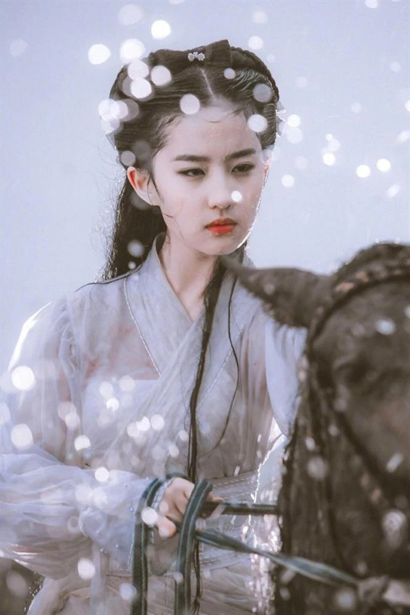 Lưu Diệc Phi thời đóng Thần Điêu Đại Hiệp đẹp như tiên nữ Lưu Diệc Phi thời đóng Thần Điêu Đại Hiệp đẹp như tiên nữ