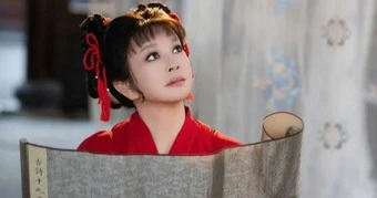 Lưu Hiểu Khánh vào vai thiếu nữ 16 tuổi, khoá môi bạn diễn kém 30 tuổi
