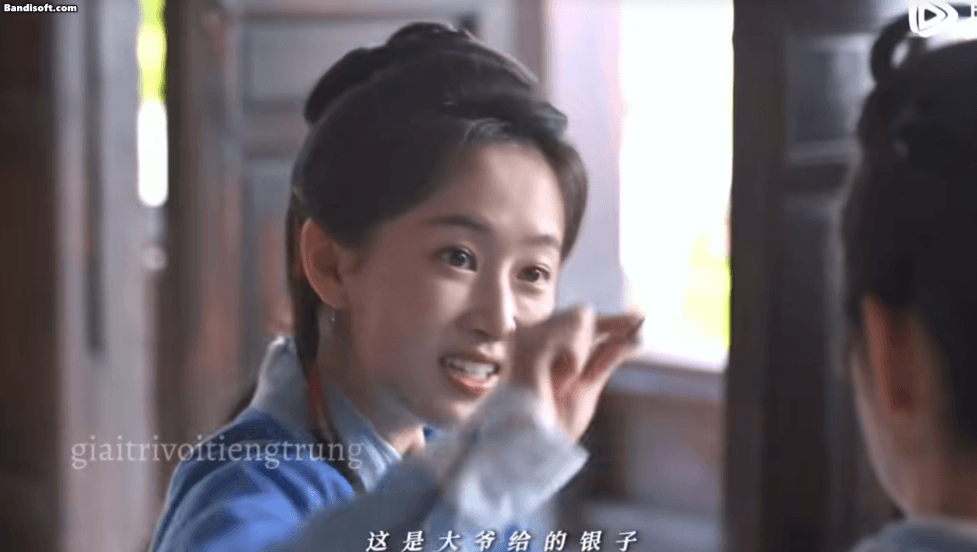 Mỹ nhân đẹp nhất Lan Hương Như Cố giỏi dã man: Thanh nhạc, diễn xuất, vũ đạo, đánh đàn, còn nói được 4 ngoại ngữ