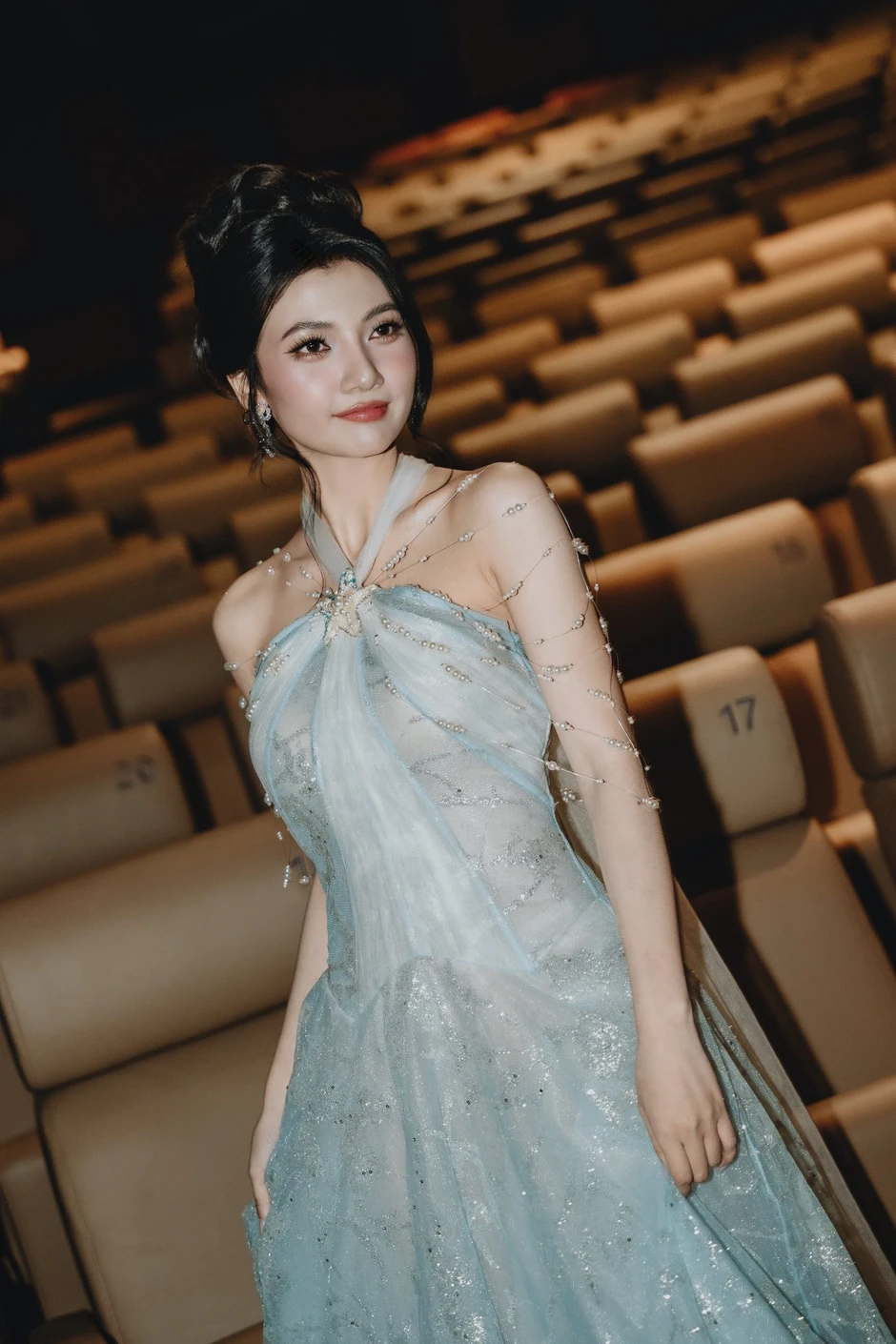 Mỹ nhân Việt đã đẹp còn diễn đỉnh xứng đáng nổi tiếng hơn: Visual mưa dầm thấm lâu, càng nhìn càng cuốn Mỹ nhân Việt đã đẹp còn diễn đỉnh xứng đáng nổi tiếng hơn: Visual mưa dầm thấm lâu, càng nhìn càng cuốn