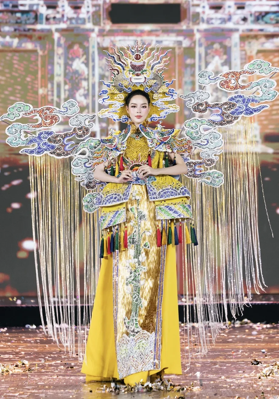 Mãn nhãn phần thi Trang phục Văn hóa Dân tộc Miss Grand Vietnam 2026 Mãn nhãn phần thi Trang phục Văn hóa Dân tộc Miss Grand Vietnam 2026