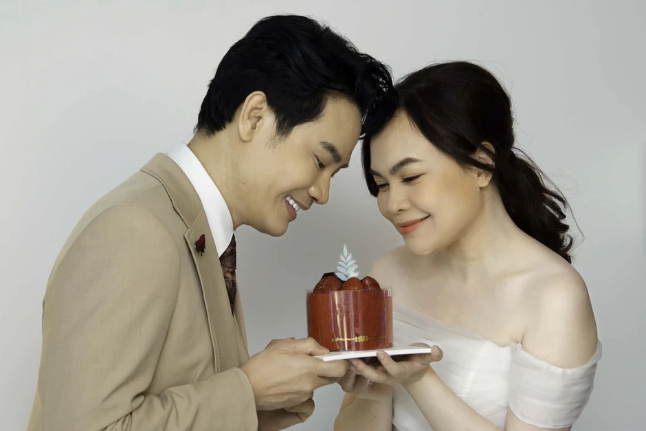 MC Hồng Phúc VTV làm điều đặc biệt tặng vợ diễn viên nhân 27 năm yêu và cưới MC Hồng Phúc VTV làm điều đặc biệt tặng vợ diễn viên nhân 27 năm yêu và cưới
