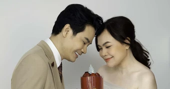 MC Hồng Phúc VTV làm điều đặc biệt tặng vợ diễn viên nhân 27 năm yêu và cưới