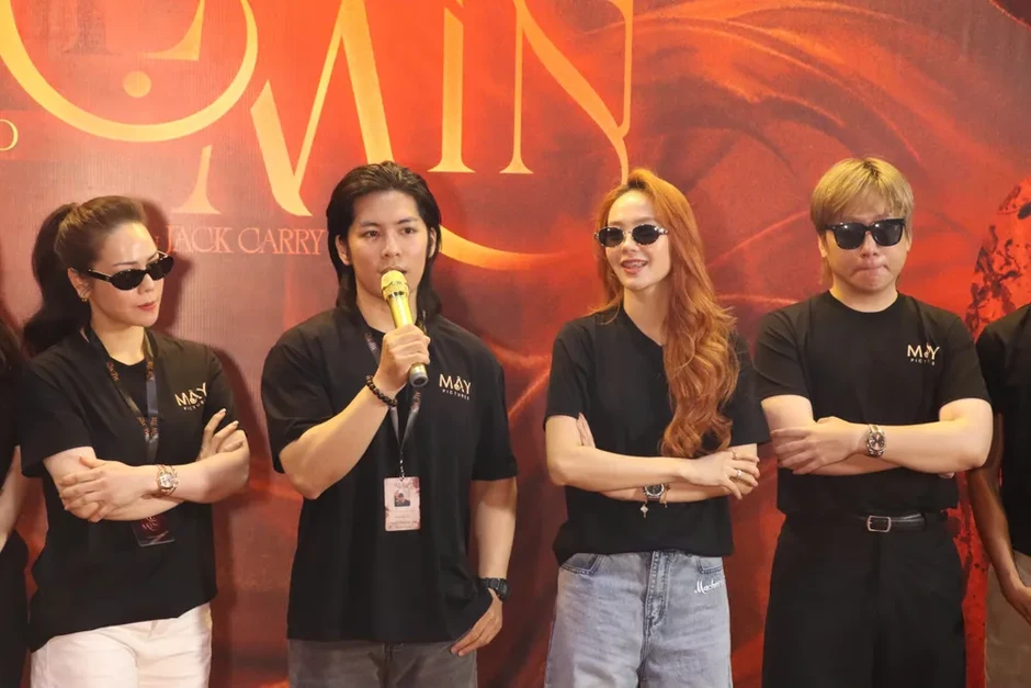 Minh Hằng tái xuất điện ảnh sau 3 năm vắng bóng Minh Hằng tái xuất điện ảnh sau 3 năm vắng bóng