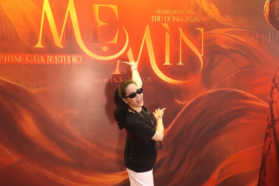 Minh Hằng tái xuất điện ảnh sau 3 năm vắng bóng Minh Hằng tái xuất điện ảnh sau 3 năm vắng bóng