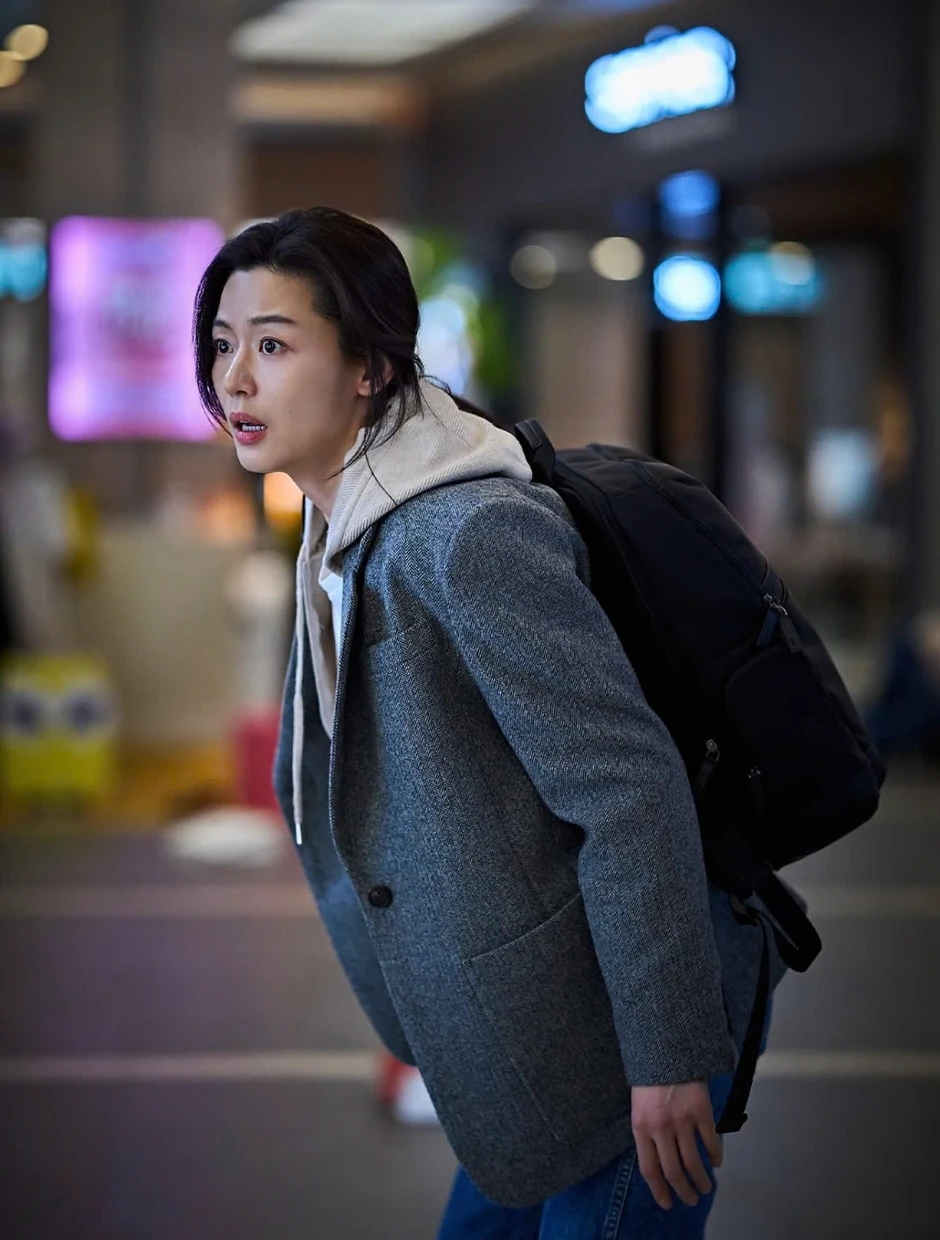 'Mợ chảnh' Jun Ji Hyun trở lại màn ảnh rộng sau 11 năm 'Mợ chảnh' Jun Ji Hyun trở lại màn ảnh rộng sau 11 năm