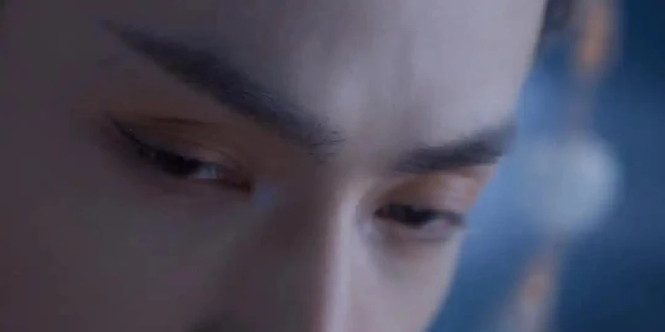 Nam thần cổ trang bị chê không thương tiếc: Tạo hình diêm dúa, eyeliner còn sắc nét hơn cả diễn xuất Nam thần cổ trang bị chê không thương tiếc: Tạo hình diêm dúa, eyeliner còn sắc nét hơn cả diễn xuất