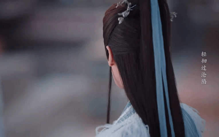 Nam thần cổ trang bị chê không thương tiếc: Tạo hình diêm dúa, eyeliner còn sắc nét hơn cả diễn xuất Nam thần cổ trang bị chê không thương tiếc: Tạo hình diêm dúa, eyeliner còn sắc nét hơn cả diễn xuất