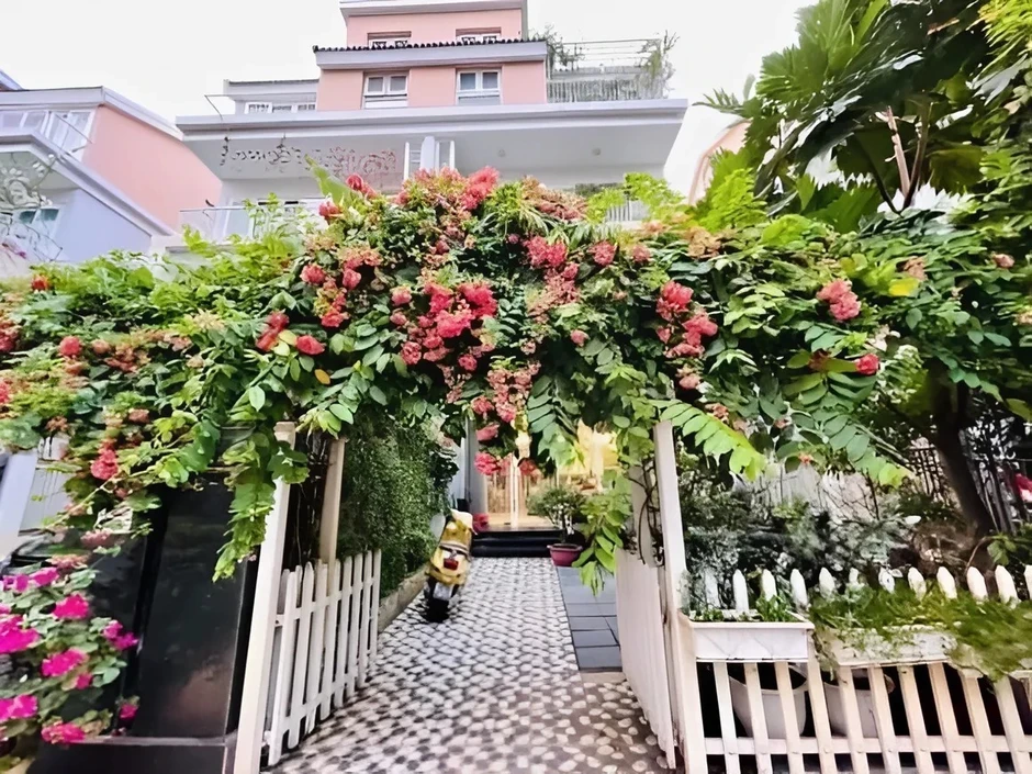 Ngắm mỹ nhân này phải thốt lên Việt Nam ai sang bằng chị Ngắm mỹ nhân này phải thốt lên Việt Nam ai sang bằng chị