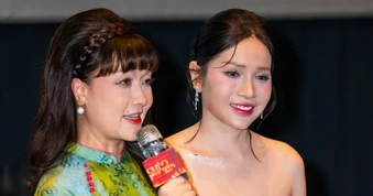 Nghệ sĩ Vân Dung bật khóc