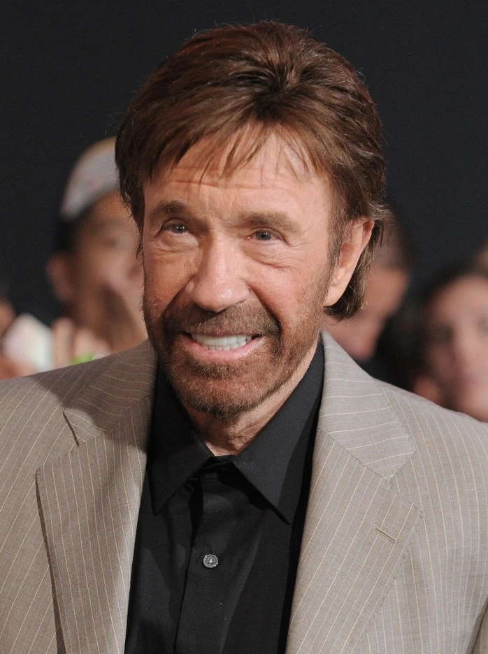 Ngôi sao võ thuật Chuck Norris từng "đối đầu" Lý Tiểu Long qua đời