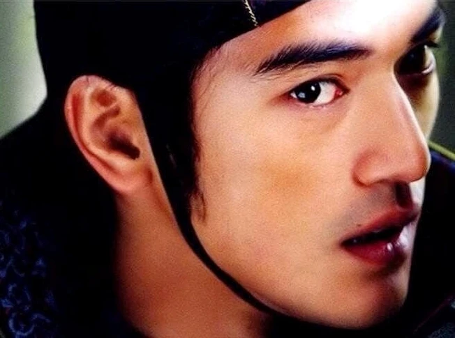 Người đàn ông duy nhất khiến Song Hye Kyo, Trần Kiều Ân mê mệt Người đàn ông duy nhất khiến Song Hye Kyo, Trần Kiều Ân mê mệt