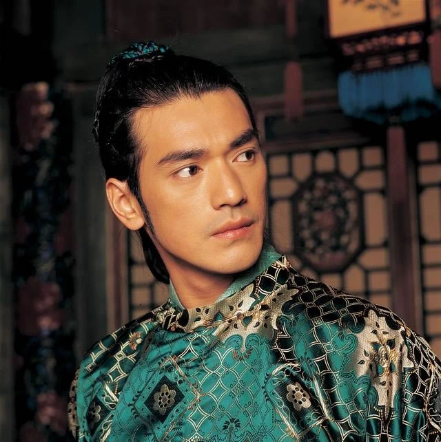 Người đàn ông duy nhất khiến Song Hye Kyo, Trần Kiều Ân mê mệt Người đàn ông duy nhất khiến Song Hye Kyo, Trần Kiều Ân mê mệt