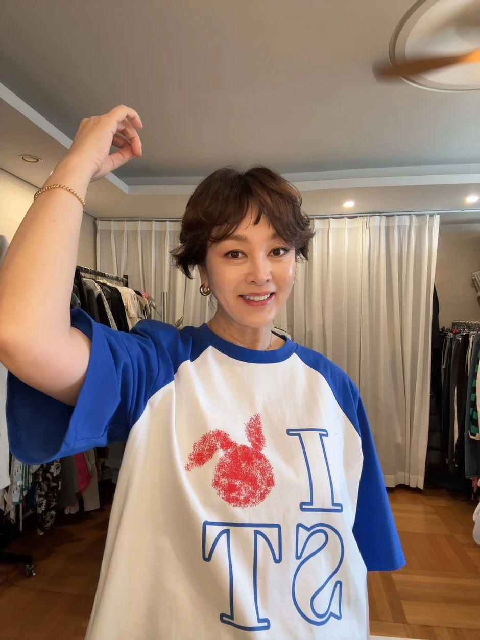 Nhan sắc gây sốc của Lee Seung Yeon