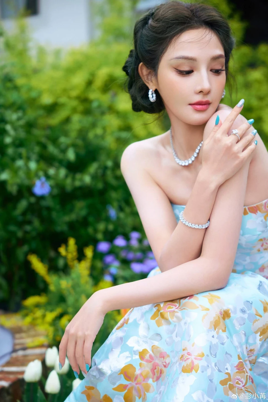 Nhìn Bành Tiểu Nhiễm để hiểu sách giáo khoa diễn xuất là gì Nhìn Bành Tiểu Nhiễm để hiểu sách giáo khoa diễn xuất là gì