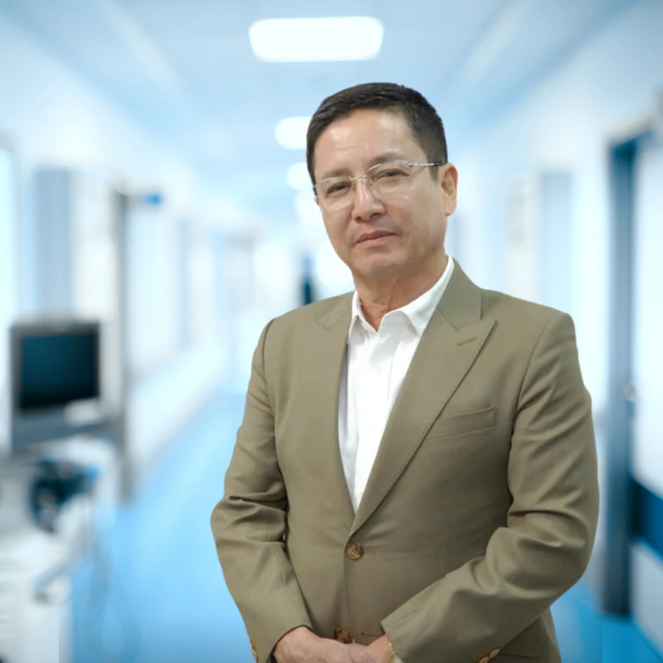 NSƯT Chí Trung tiết lộ vai diễn giám đốc bệnh viện phụ sản NSƯT Chí Trung tiết lộ vai diễn giám đốc bệnh viện phụ sản
