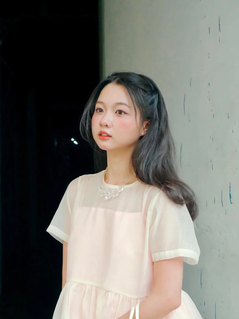 Nữ diễn viên Việt không chịu đóng cảnh hôn trong phim ngôn tình Nữ diễn viên Việt không chịu đóng cảnh hôn trong phim ngôn tình