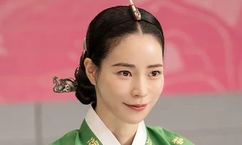 'Nữ hoàng cảnh nóng' Lim Ji Yeon đóng phim xuyên không
