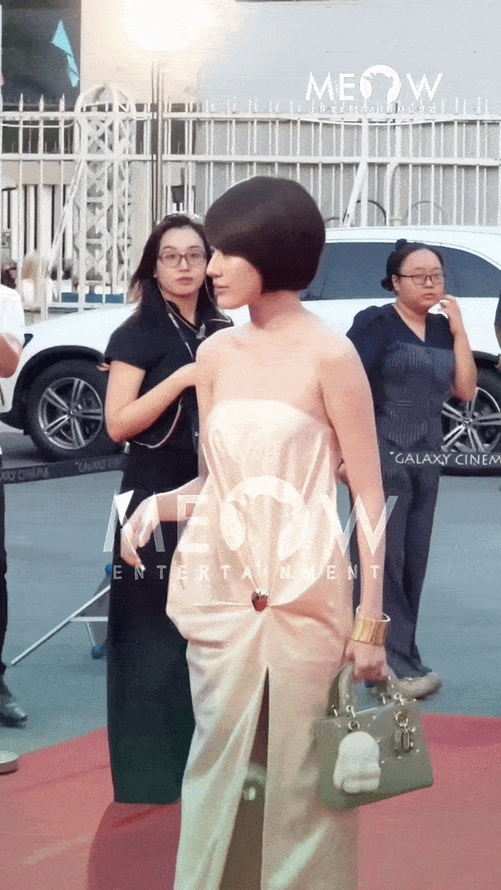 Ở đâu ra mỹ nhân Việt giống Song Hye Kyo quá vậy Ở đâu ra mỹ nhân Việt giống Song Hye Kyo quá vậy