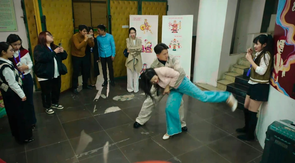 Phát điên vì Quỳnh Kool Phát điên vì Quỳnh Kool