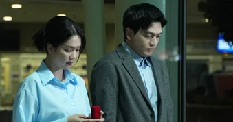 Phim có Ngọc Trinh không bán được vé, doanh thu hiện tại ra sao?