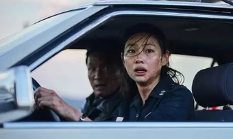 Phim của 'ông hoàng phòng vé' Hàn hé lộ kịch tính