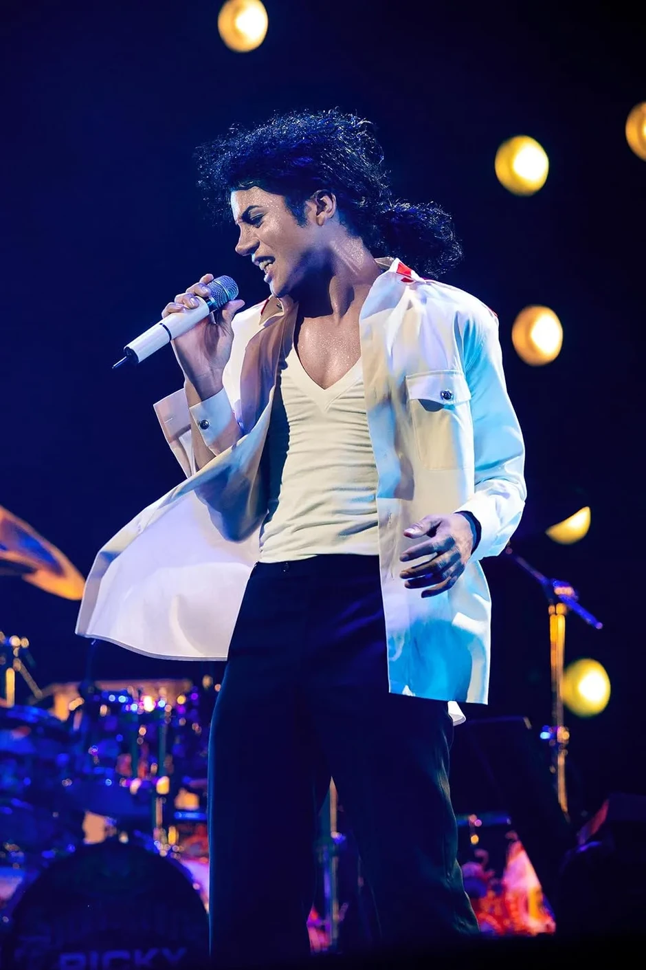 Phim Michael và chiến thắng của người hâm mộ Phim Michael và chiến thắng của người hâm mộ