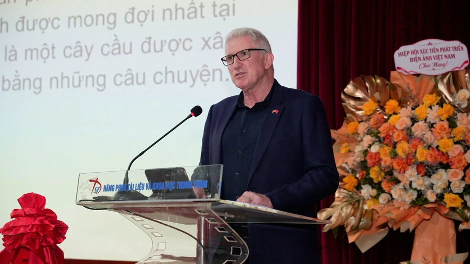 Phim "Giáo sư Hoàng Xuân Sính" dự LHP tài liệu châu Âu - Việt Nam Phim "Giáo sư Hoàng Xuân Sính" dự LHP tài liệu châu Âu - Việt Nam