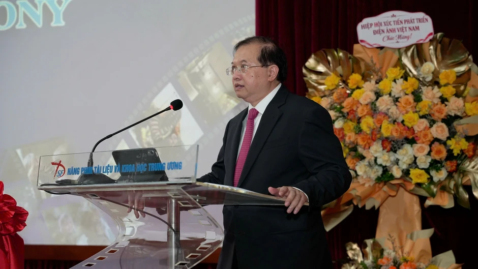 Phim "Giáo sư Hoàng Xuân Sính" dự LHP tài liệu châu Âu - Việt Nam Phim "Giáo sư Hoàng Xuân Sính" dự LHP tài liệu châu Âu - Việt Nam
