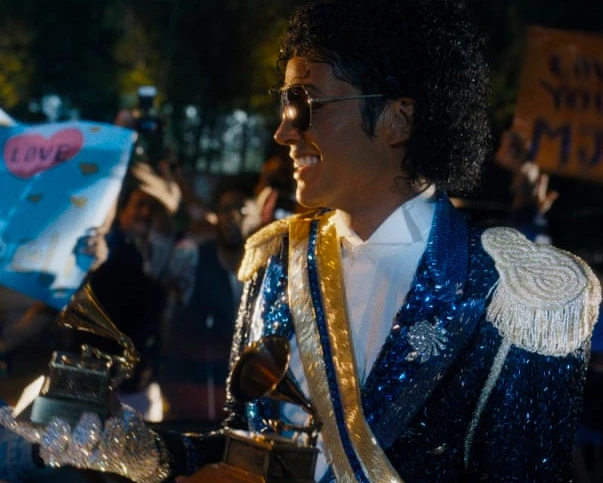 Phim về Michael Jackson lập kỷ lục phim tiểu sử doanh thu cao nhất thời đại Phim về Michael Jackson lập kỷ lục phim tiểu sử doanh thu cao nhất thời đại