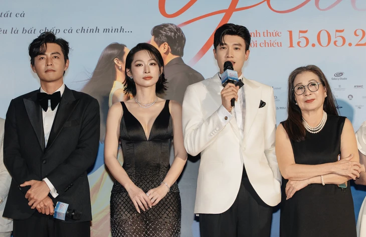Quốc Trường thoát mác trai hư Quốc Trường thoát mác trai hư