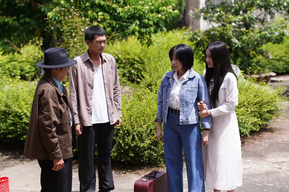 'Quỷ nhập tràng 2' yếu kém từ kịch bản đến diễn xuất 'Quỷ nhập tràng 2' yếu kém từ kịch bản đến diễn xuất