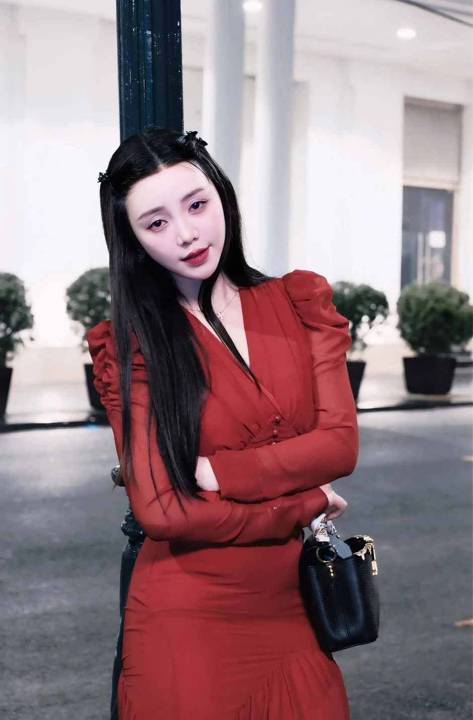 Quỳnh Kool ngoài đời đẹp như Phạm Băng Băng, lên phim như ma nữ Quỳnh Kool ngoài đời đẹp như Phạm Băng Băng, lên phim như ma nữ