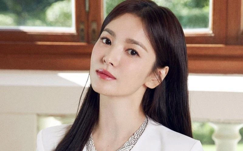 Song Hye Kyo đã làm gì với nhan sắc của mình vậy? Song Hye Kyo đã làm gì với nhan sắc của mình vậy?