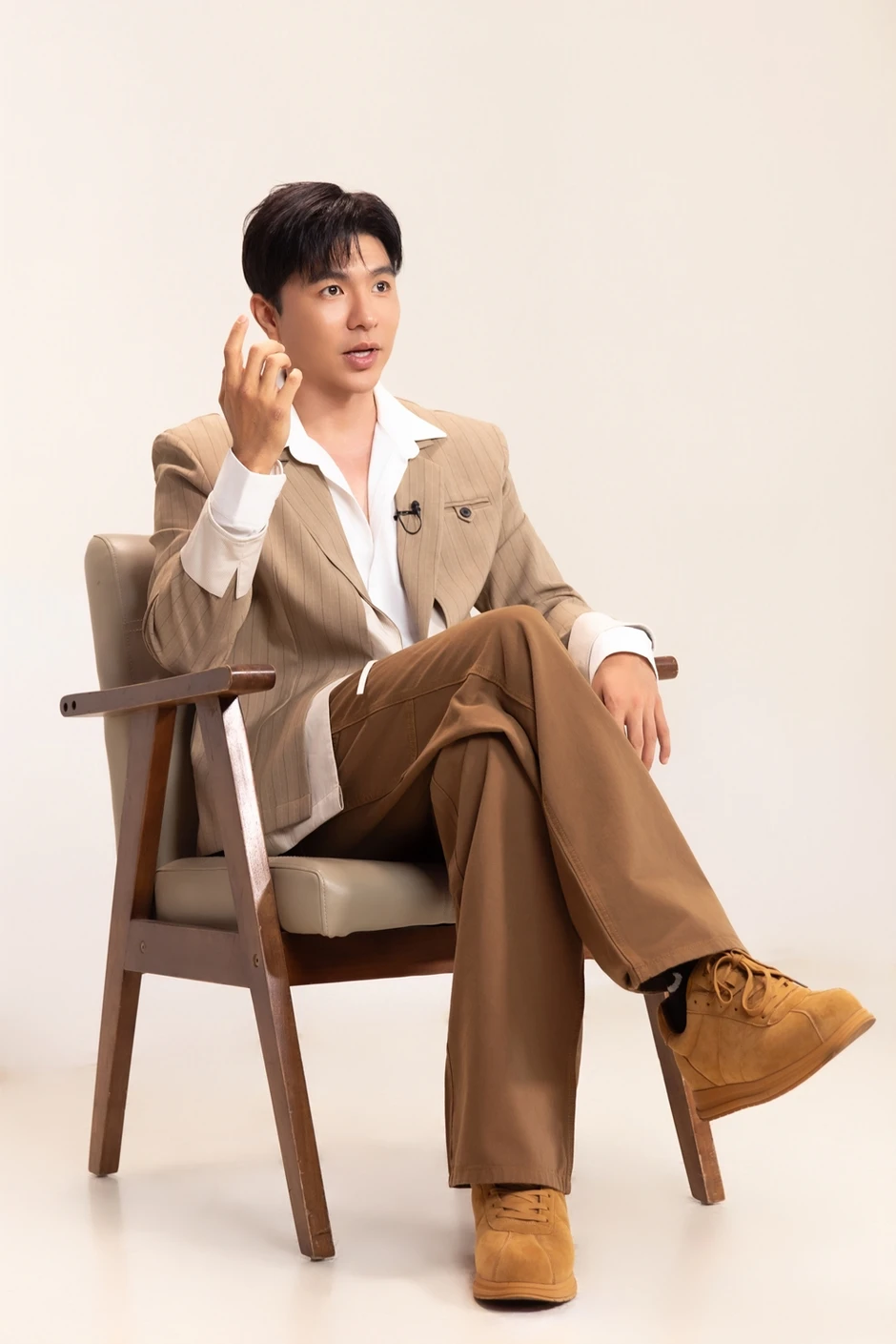 Steven Nguyễn tiết lộ người an toàn nhất để chia sẻ mọi áp lực Steven Nguyễn tiết lộ người an toàn nhất để chia sẻ mọi áp lực