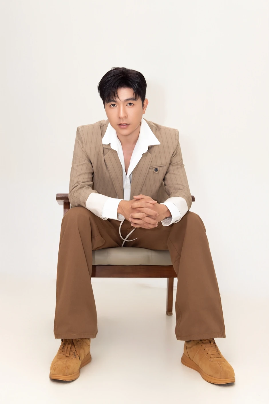 Steven Nguyễn tiết lộ người an toàn nhất để chia sẻ mọi áp lực Steven Nguyễn tiết lộ người an toàn nhất để chia sẻ mọi áp lực
