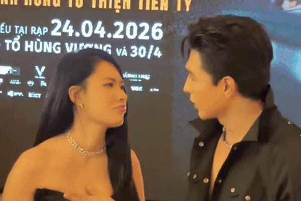 Steven Nguyễn và Minh Trang ôm nhau cứng ngắc ở sự kiện Steven Nguyễn và Minh Trang ôm nhau cứng ngắc ở sự kiện