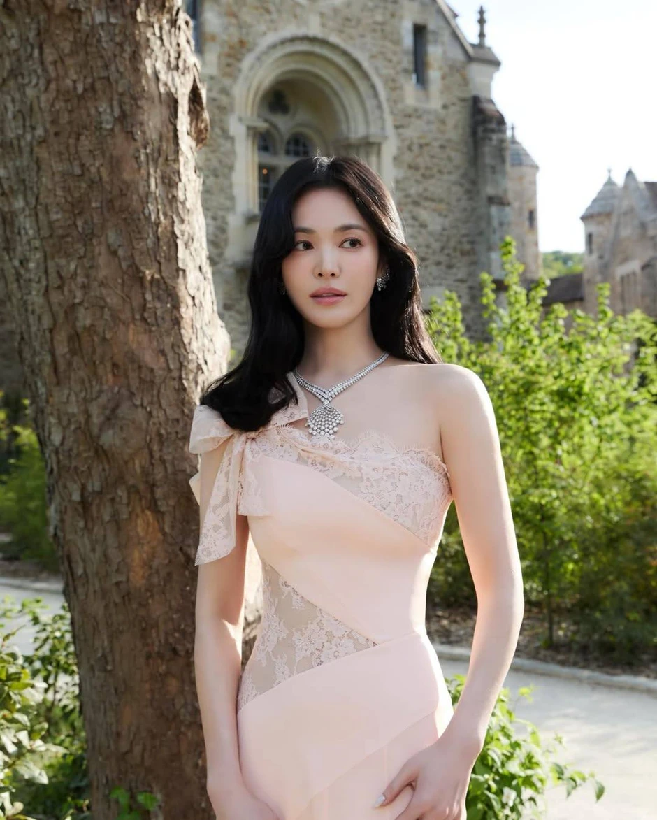 Tài tử duy nhất bị Song Hye Kyo từ chối đóng cảnh hôn Tài tử duy nhất bị Song Hye Kyo từ chối đóng cảnh hôn