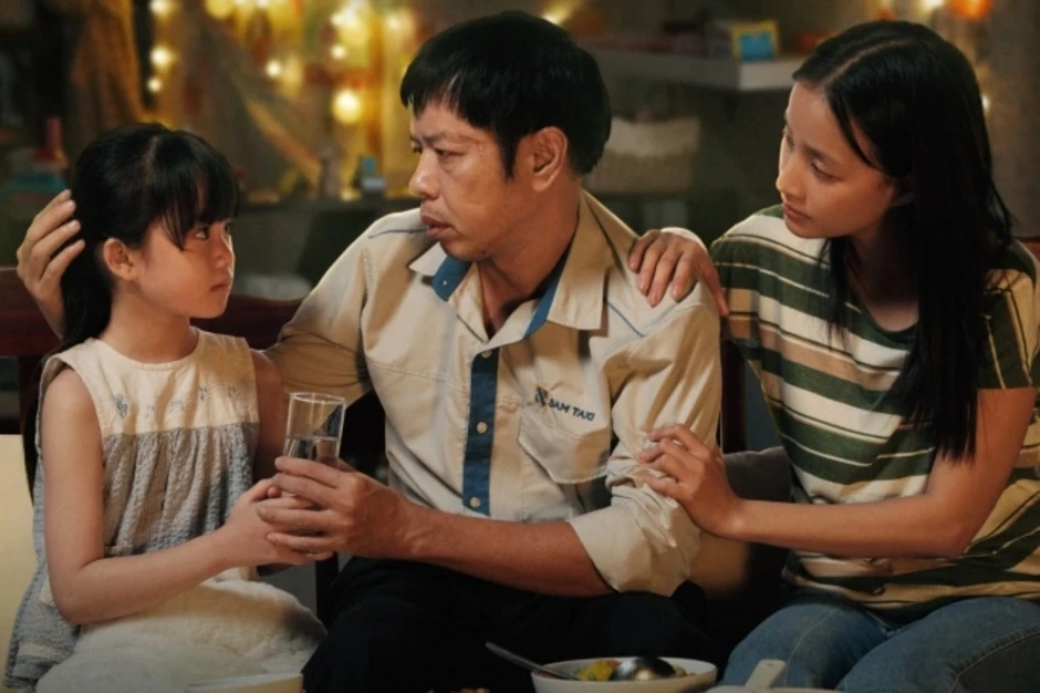 Thái Hòa lấy nước mắt khán giả trong 'Anh Hùng' - Báo TinVina Thái Hòa lấy nước mắt khán giả trong 'Anh Hùng' - Báo TinVina