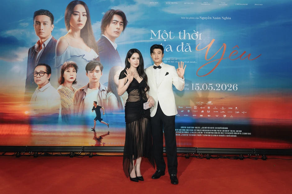 Thảm đỏ Một Thời Ta Đã Yêu: Ngọc Trinh - Quốc Trường quá đẹp đôi Thảm đỏ Một Thời Ta Đã Yêu: Ngọc Trinh - Quốc Trường quá đẹp đôi