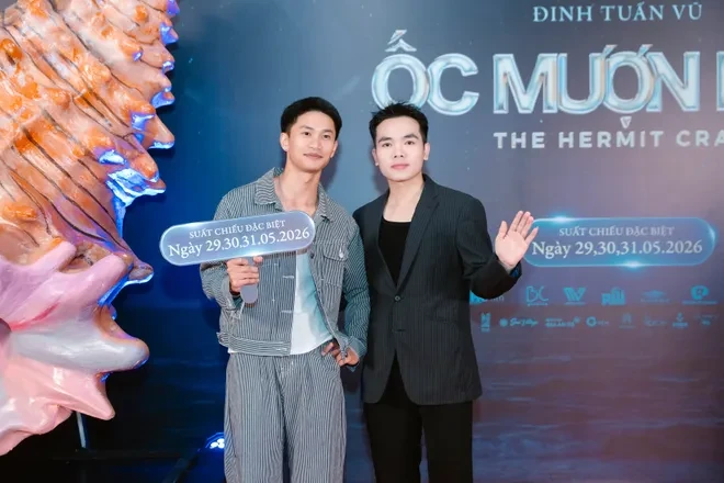 Thảm đỏ “Ốc Mượn Hồn” tại Hà Nội quy tụ nhiều gương mặt nổi bật Thảm đỏ “Ốc Mượn Hồn” tại Hà Nội quy tụ nhiều gương mặt nổi bật