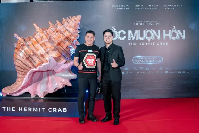 Thảm đỏ “Ốc Mượn Hồn” tại Hà Nội quy tụ nhiều gương mặt nổi bật Thảm đỏ “Ốc Mượn Hồn” tại Hà Nội quy tụ nhiều gương mặt nổi bật